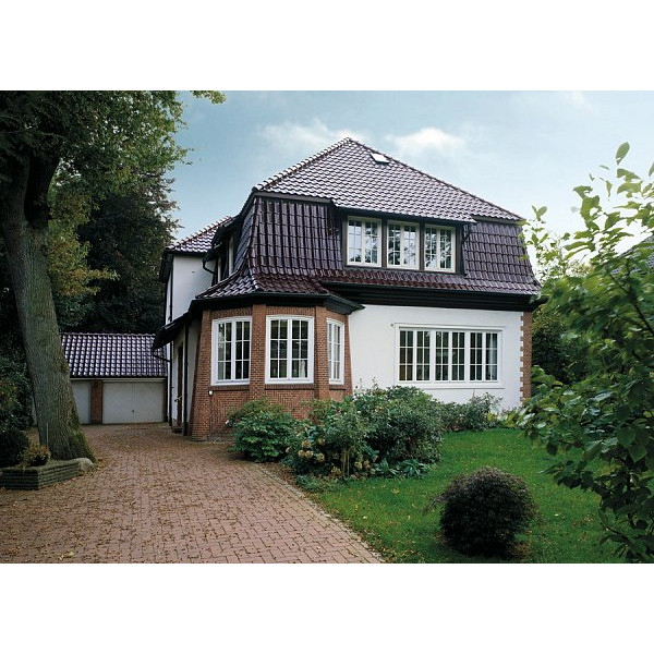 Керамічна черепиця Braas Heisterholzer Rubin 11V, Tiefschwarz