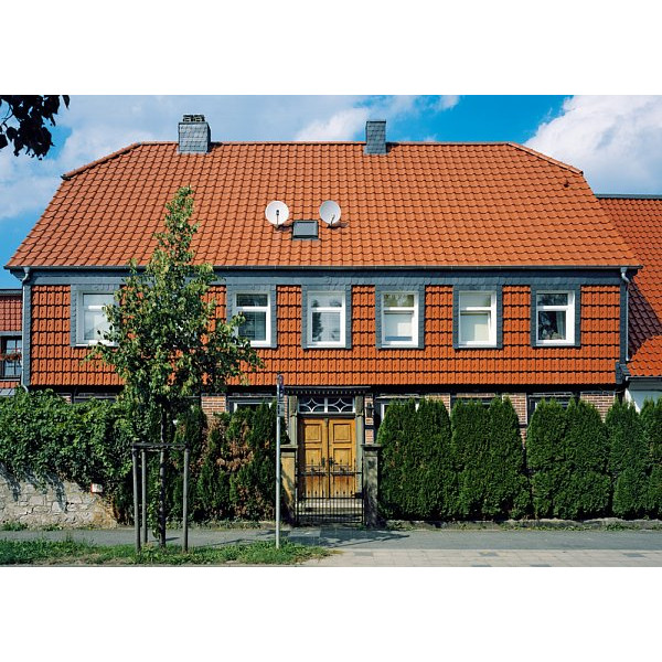 Керамічна черепиця Creaton Herzziegel, натуральний червоний