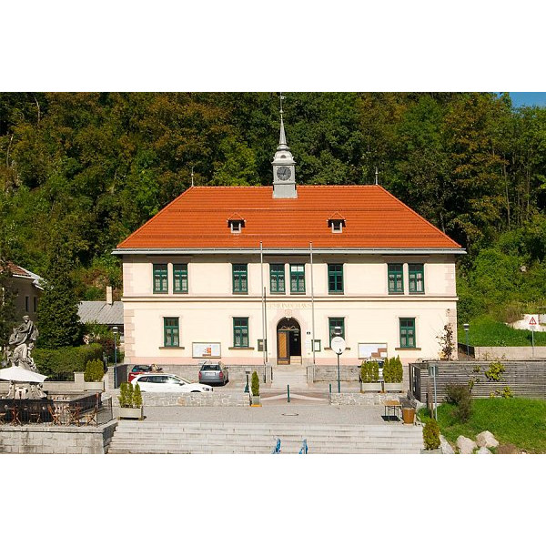 Керамічна черепиця Tondach Strangfalz gepresst, Червоний